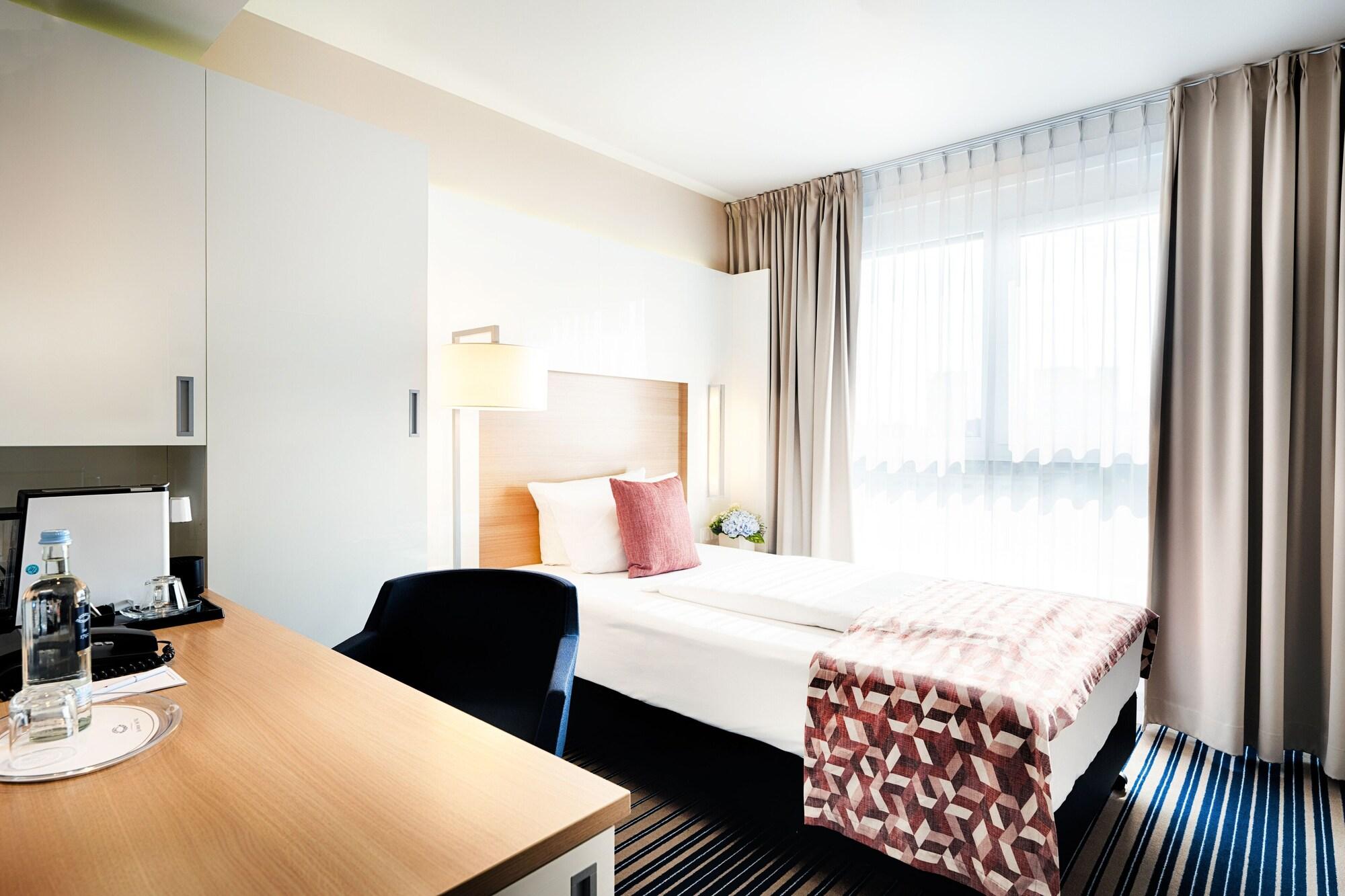 Hotel Western Welcome Frankfurt 4*