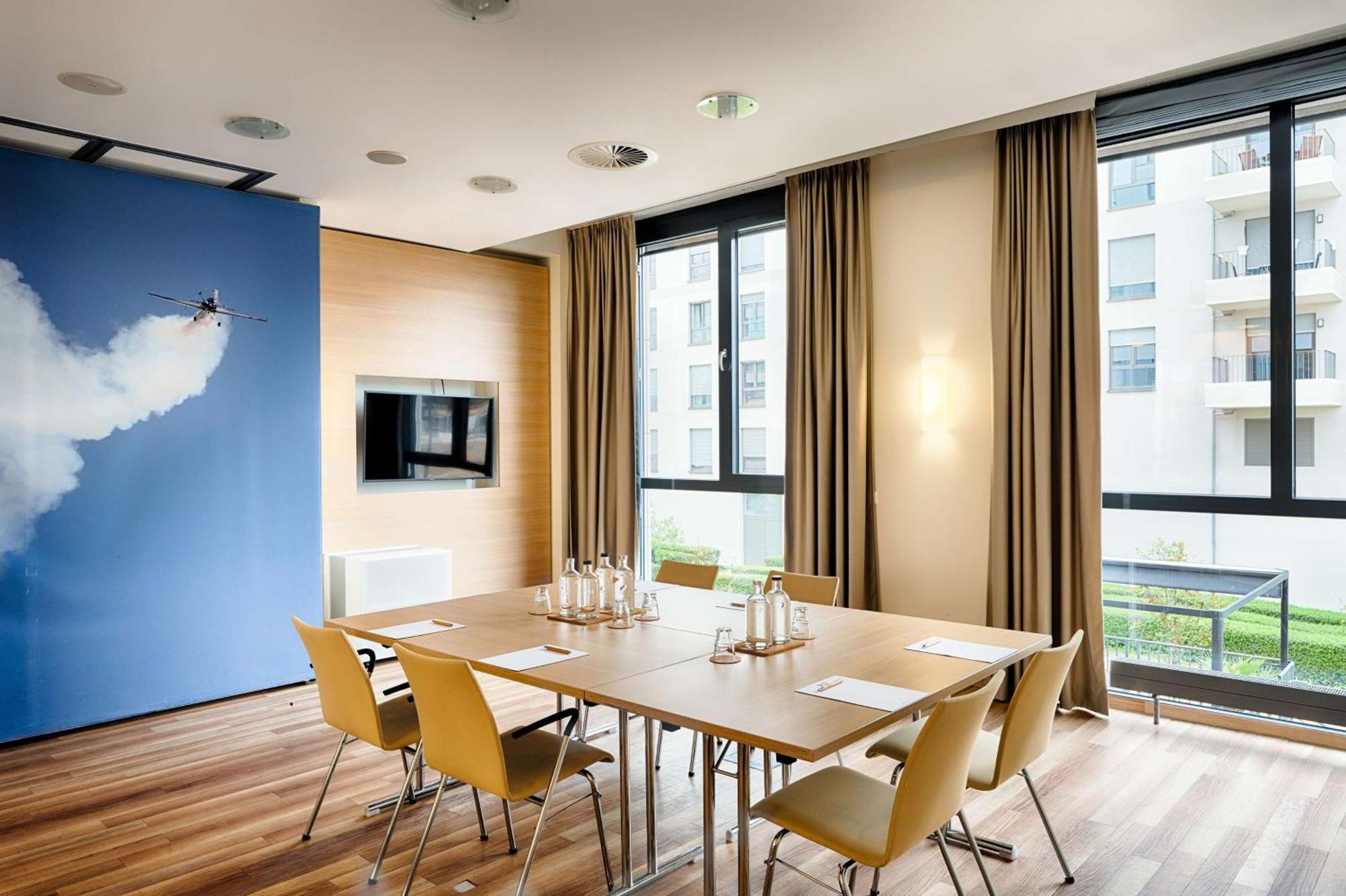 Western Welcome Frankfurt Hotel 4*